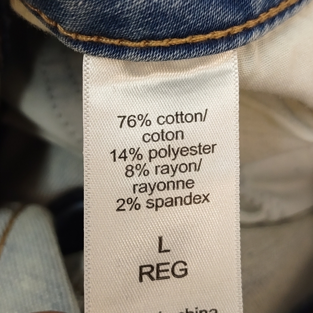 Maurices Jegging Jeans Women's Blue Distressed Super Soft High Rise Size L NWT - Picture 14 of 14